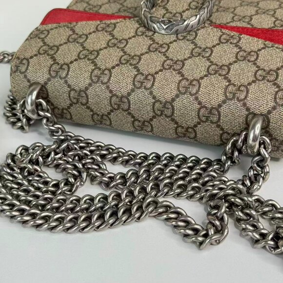 Gucci GG Logo Supreme Small Dionysus Shoulder Bag with Red Accents & Chain Strap - Picture 7 of 9
